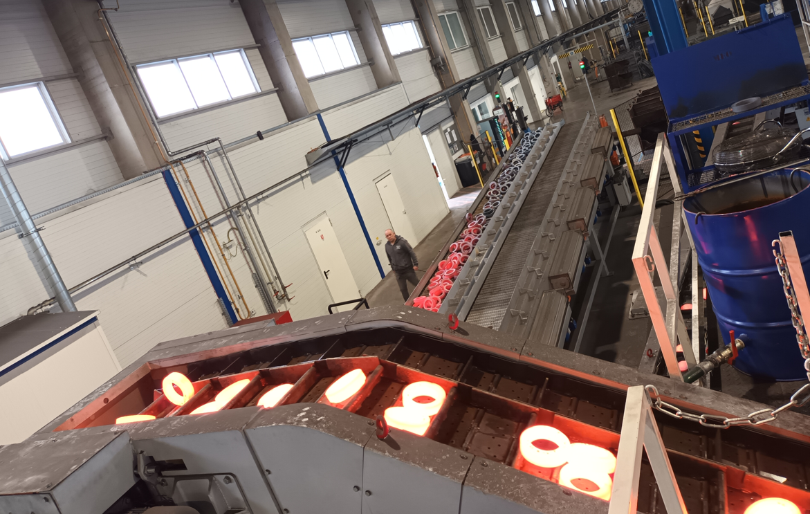 Hot forged parts in production